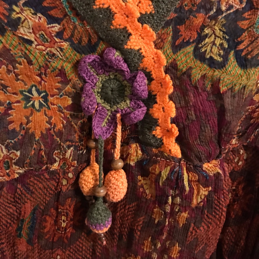 Blouse - Picture 3 of 5